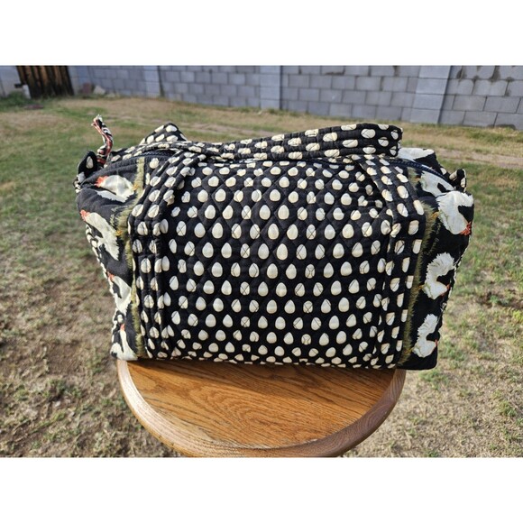 VERA BRADLEY Chanticleer  Barrel  Handbag Chicken Rooster Black-RETIRE - Picture 1 of 10